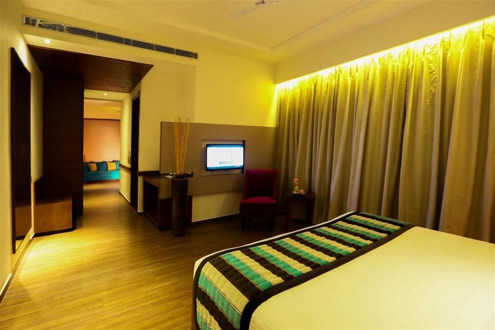 Best Western Country Woods Ambala Room photo