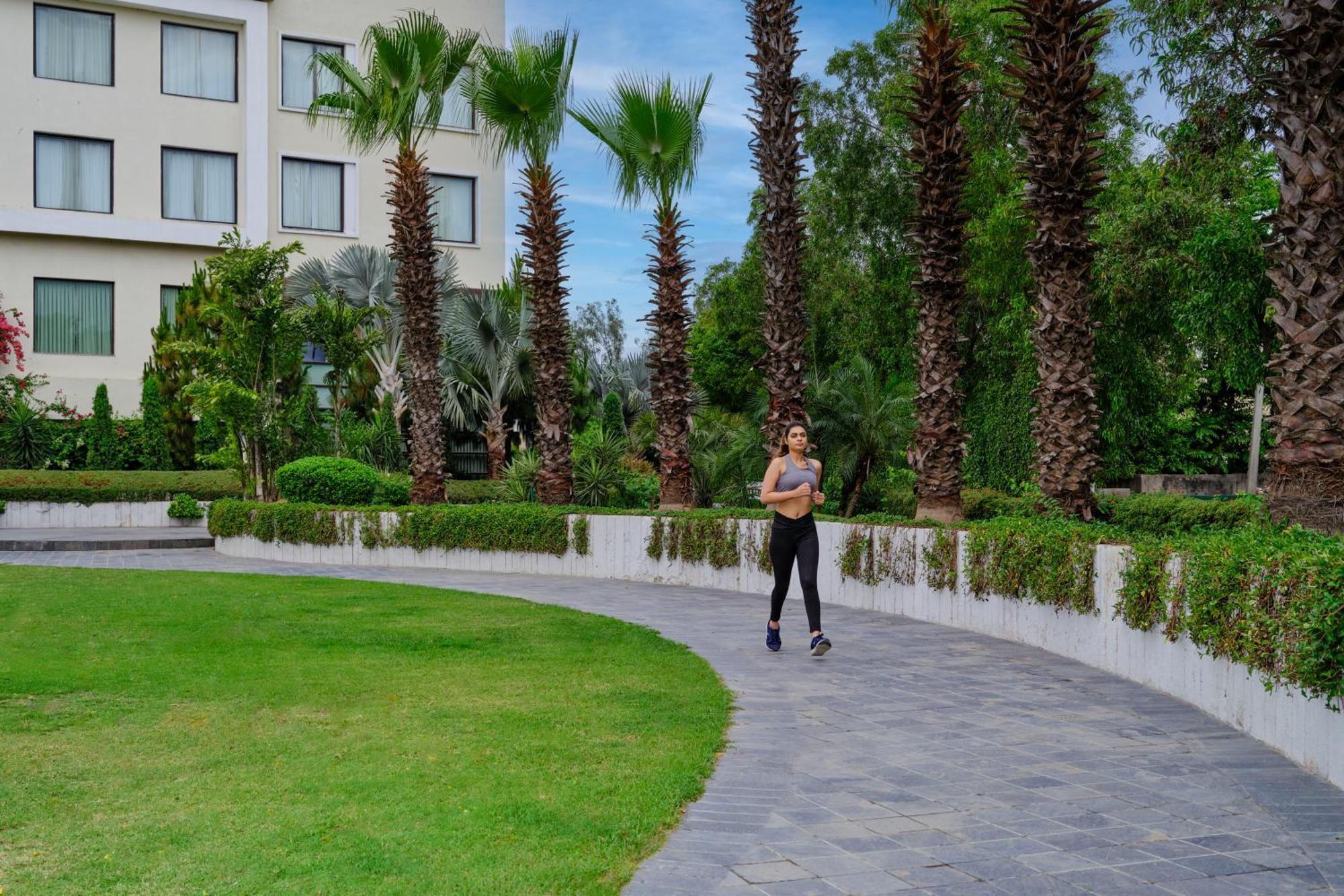 Best Western Country Woods Ambala Exterior photo