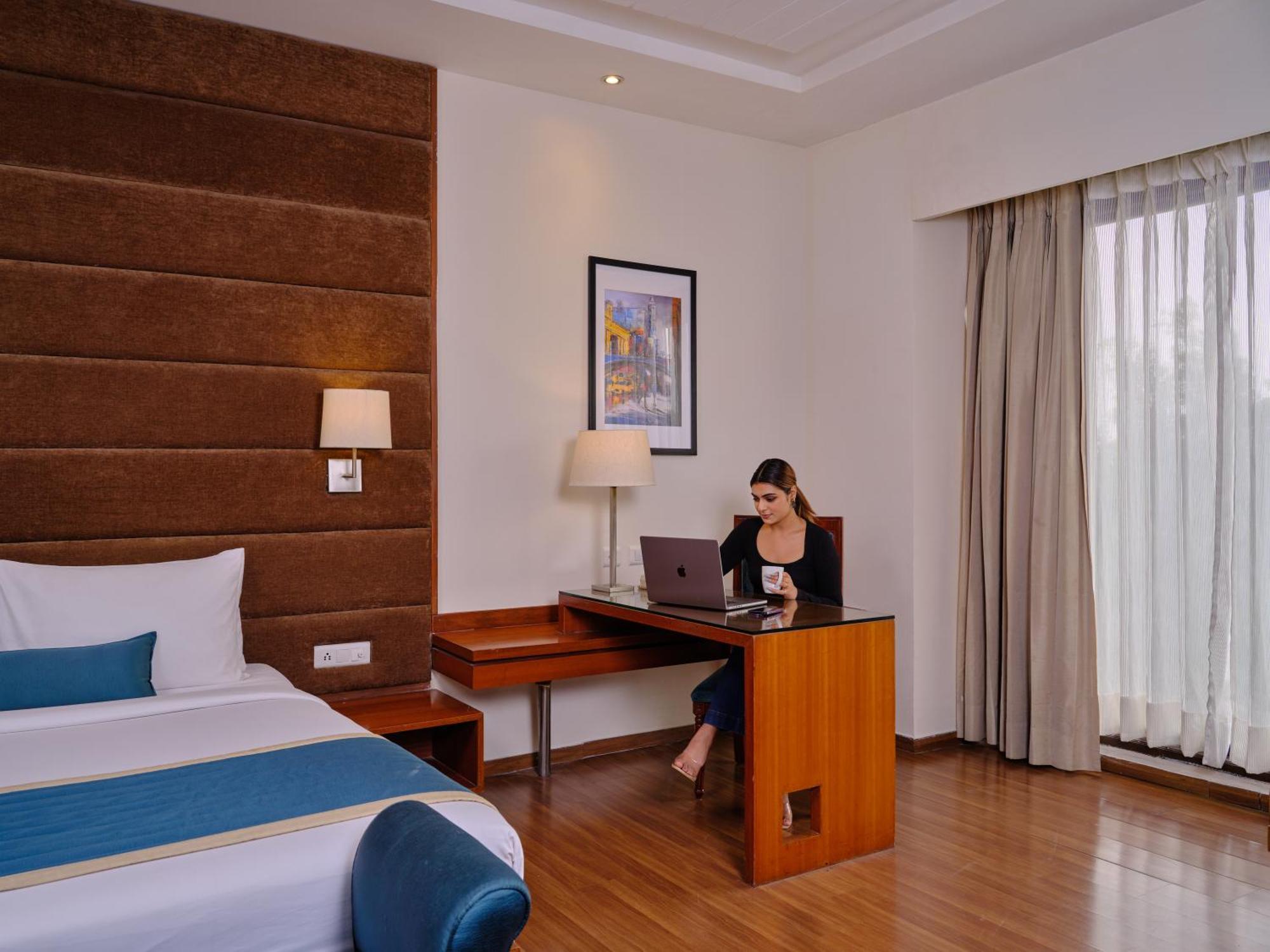 Best Western Country Woods Ambala Exterior photo